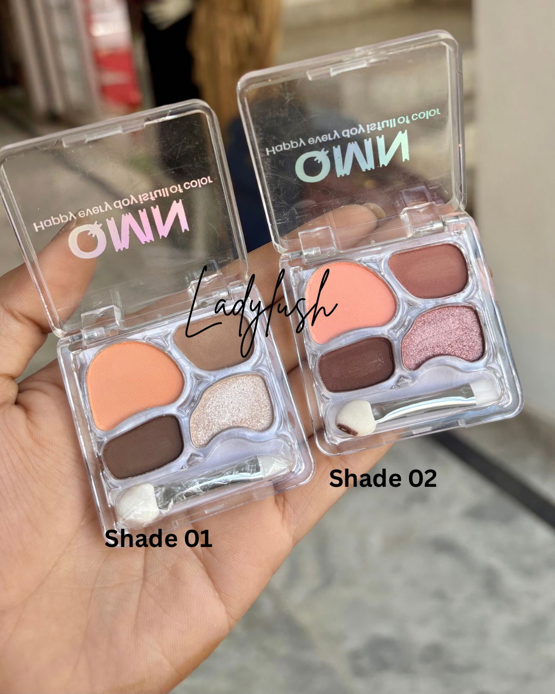 Mini eyeshadow pallete