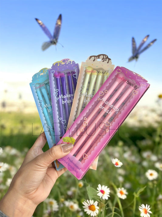 Eye Makeup Brush set (Random)