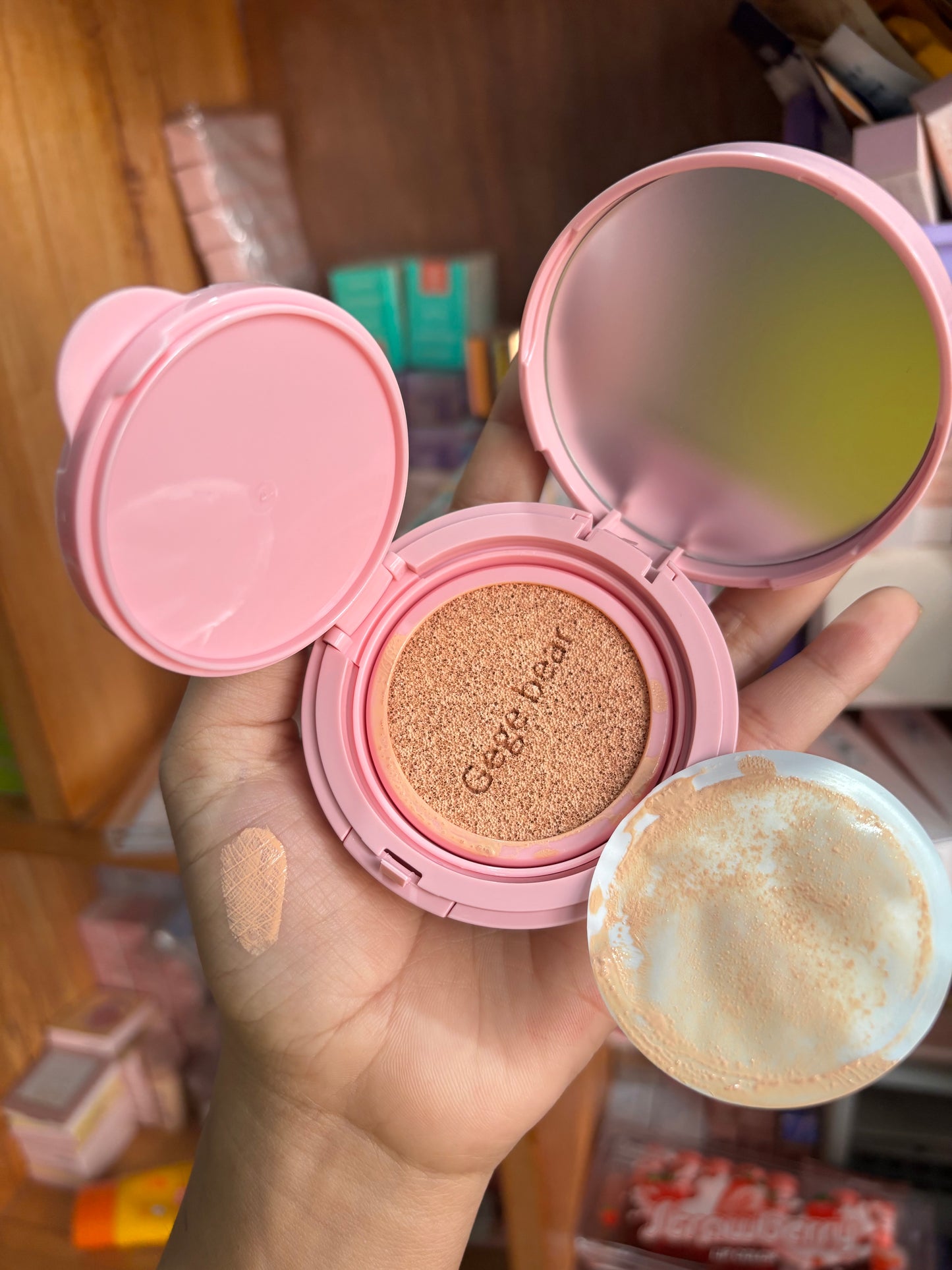 Gege Bear COncealer Cushion Foundation
