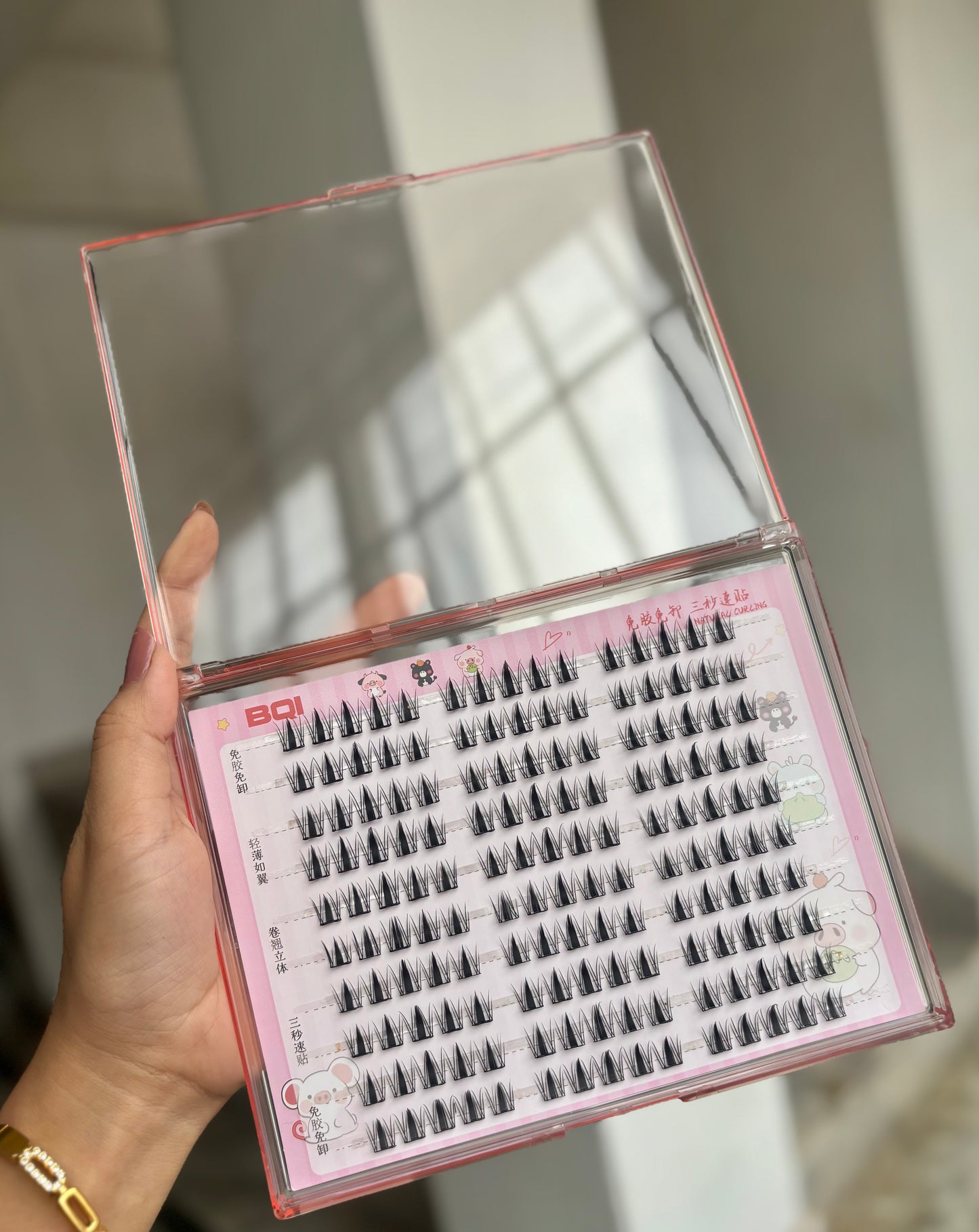 Bqi self adhesive Glue Free lashes