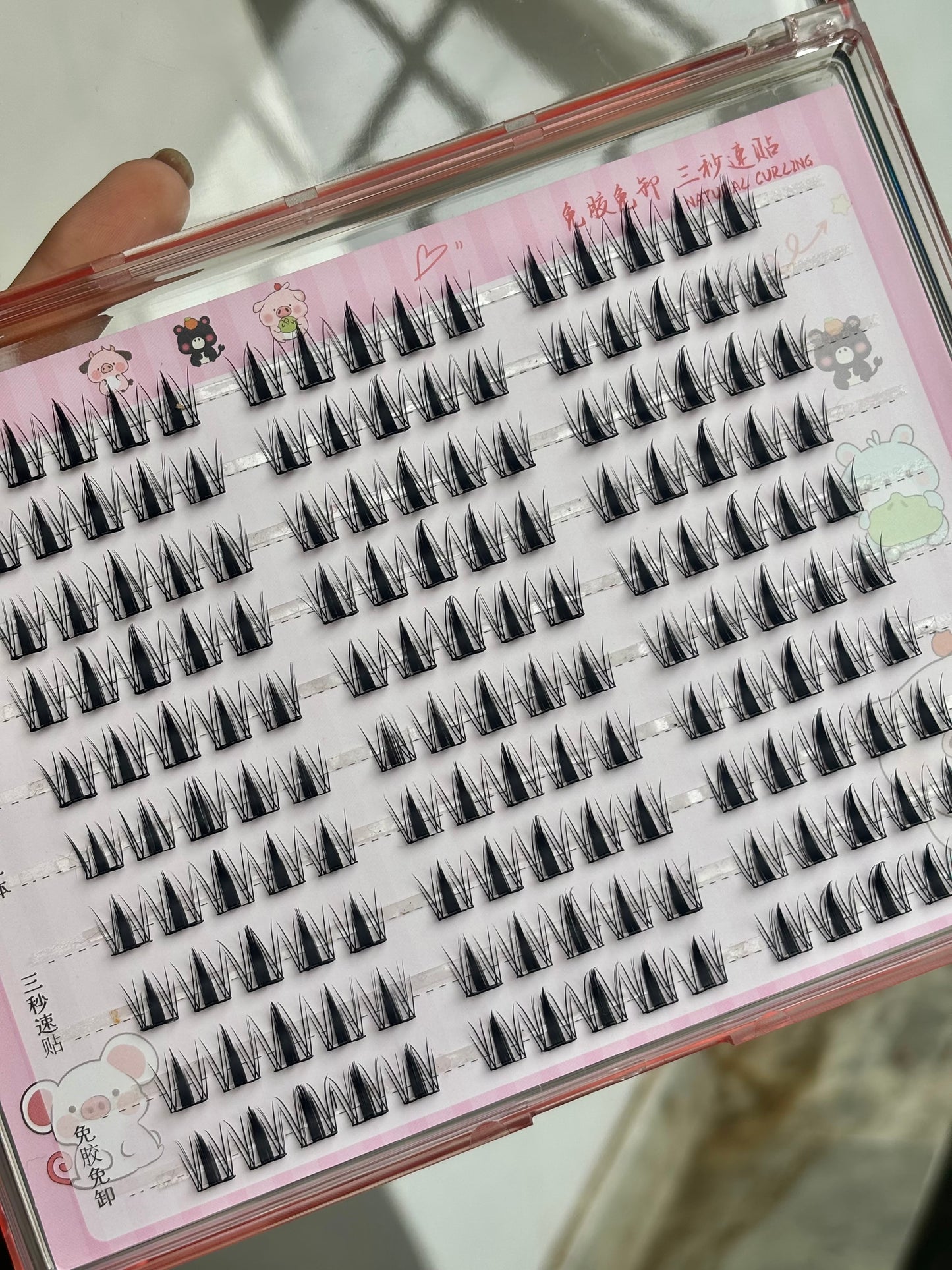 Bqi self adhesive Glue Free lashes