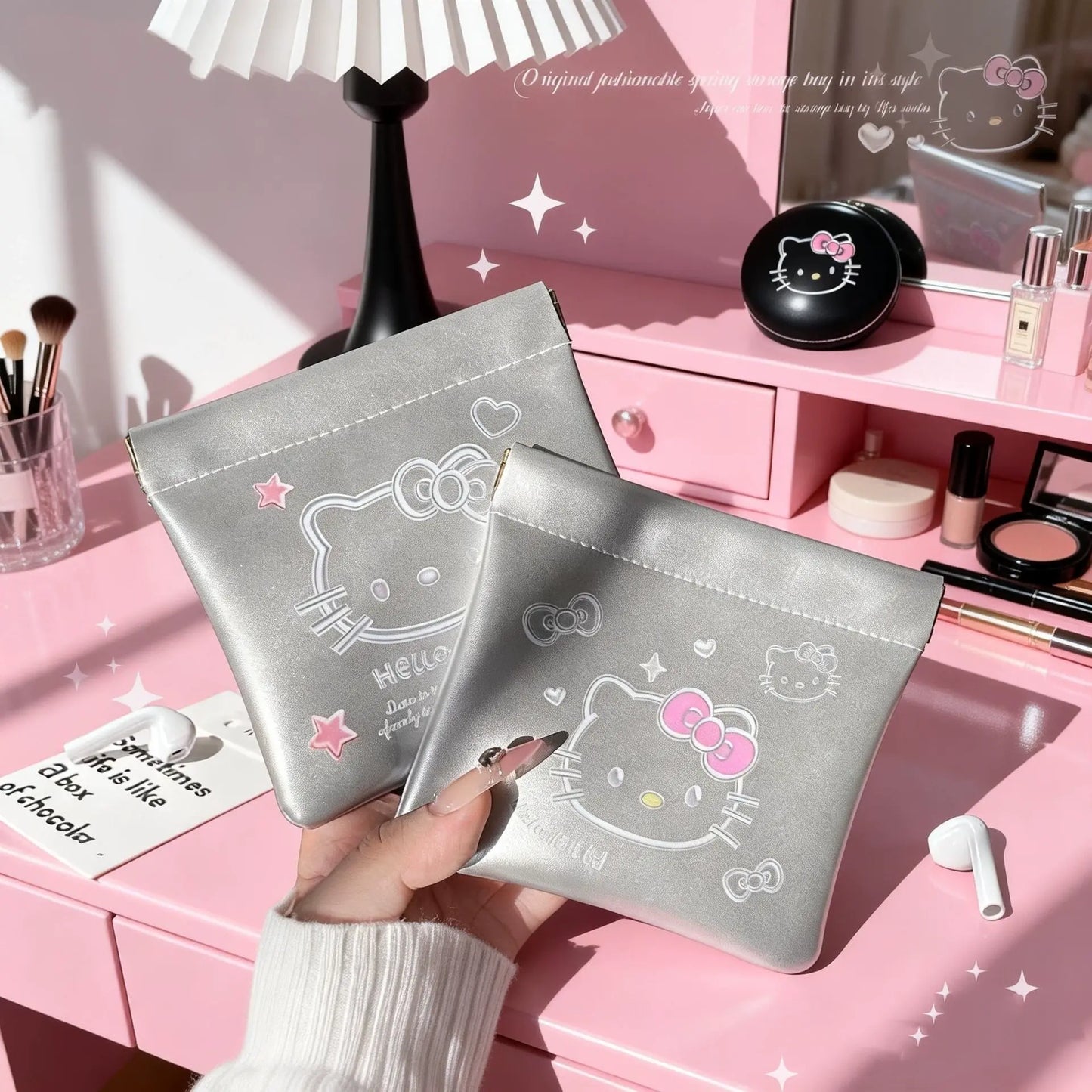 Hello Kitty Magnetic cover Pouch