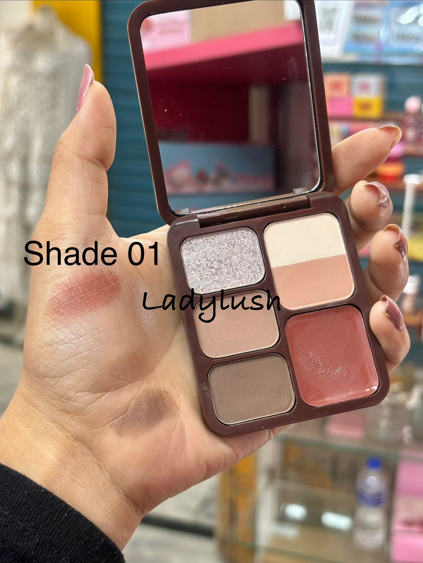Her orange Makeup pallete